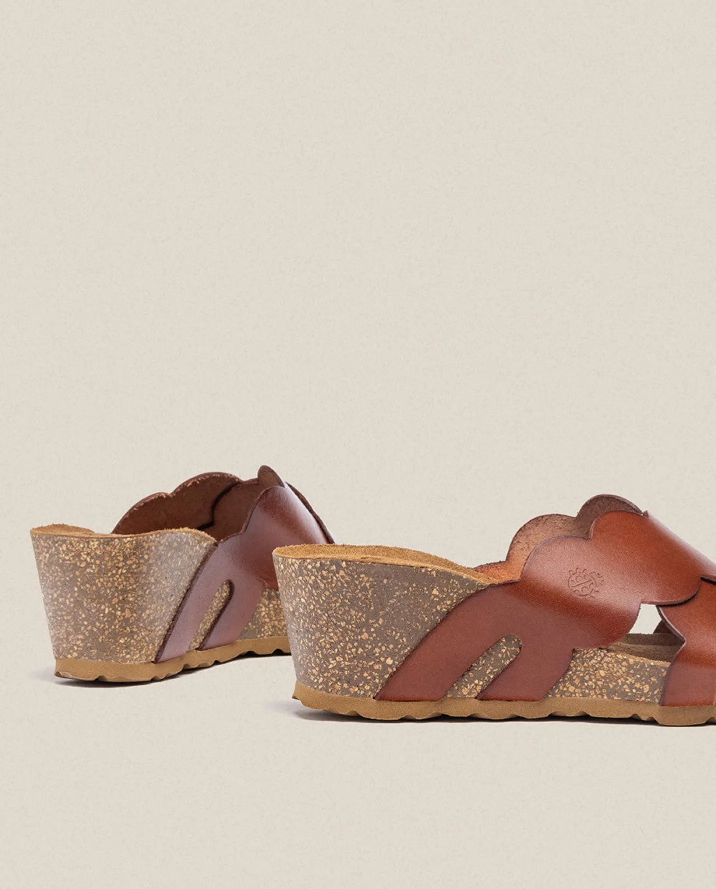 sandalia_cua_cadiz__marrn_2-4.webp Yokono Sandalia Cuña Cadiz 300 Marrón | Mujer Sandalias De Cuña