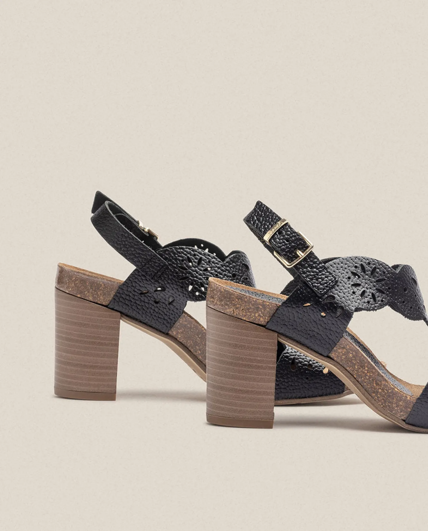 sandalia_de_tacn_ponza__n_1-1.webp Yokono Sandalia De Tacón Ponza 006 Negro | Mujer Sandalias De Tacón